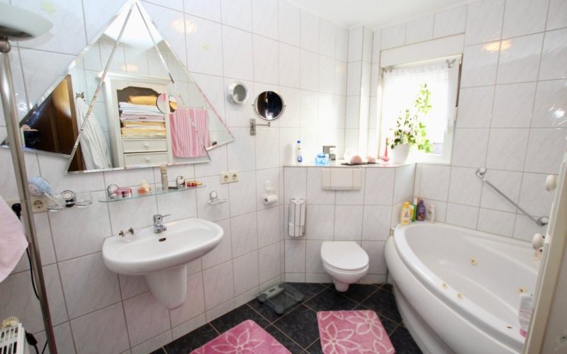 Badezimmer Erdgeschoss