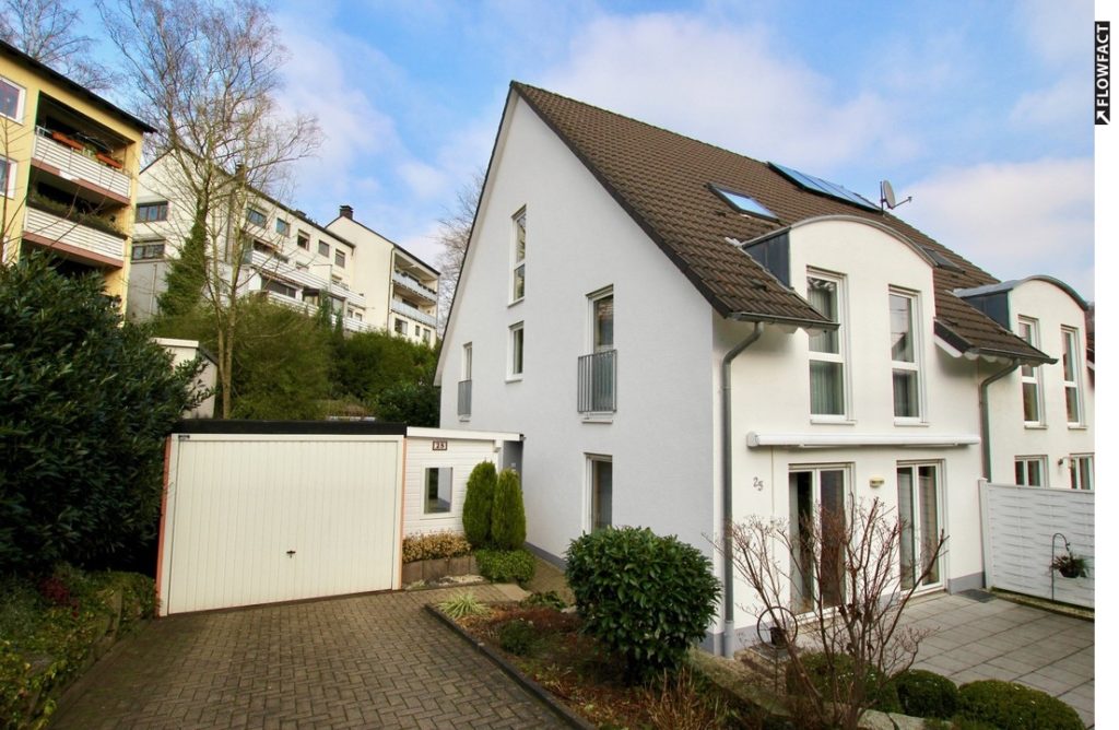 VERKAUFT / Moderne Doppelhaushälfte in zentraler Lage von Herdecke VERKAUFT / Moderne Doppelhaushälfte in zentraler Lage von Herdecke