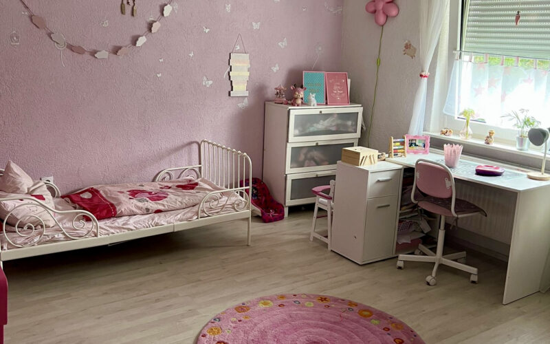 Kinderzimmer EG