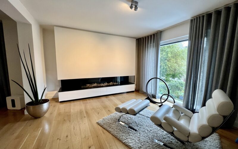 Kaminzimmer EG
