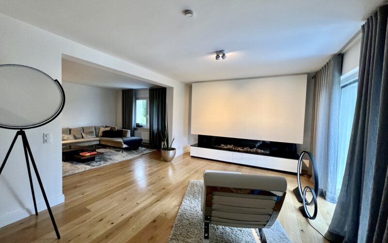 Kaminzimmer EG